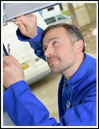 Grand Prairie Garage Door Service  Grand Prairie, TX 972-538-2328 - gr-emg-01